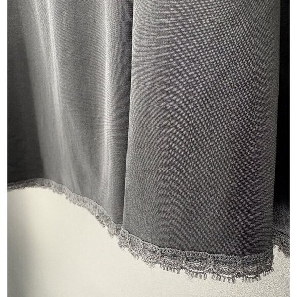 Vintage Vanity Fair Lace Trim Half Slip XXL Black Nylon Antron III USA 70's-80's - Picture 3 of 7
